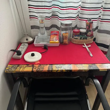 Student Apartment *